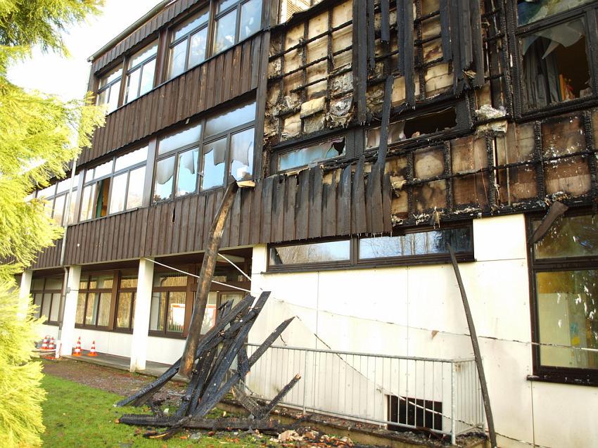 Feuer Schule Neuhonrath bei Lohmar P145.JPG